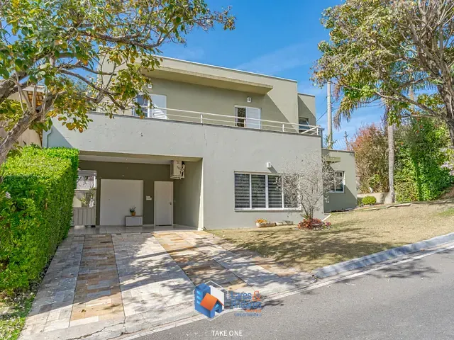 Casa com 194m² 4 quartos e 6 banheiros, à venda, no bairro Bosque em Vinhedo