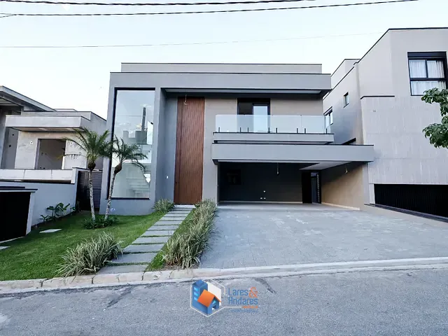 Casa com 600m² 4 quartos e 7 banheiros, à venda, no bairro São Paulo II em Cotia