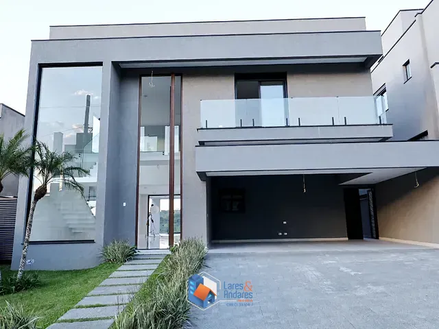 Casa com 600m² 4 quartos e 7 banheiros, à venda, no bairro São Paulo II em Cotia