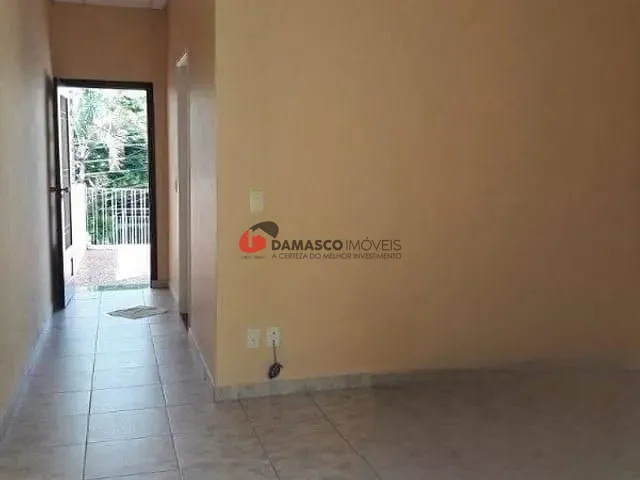 Casa 2 quartos e 1 banheiro, à venda, no bairro Vila Bertioga em São Paulo