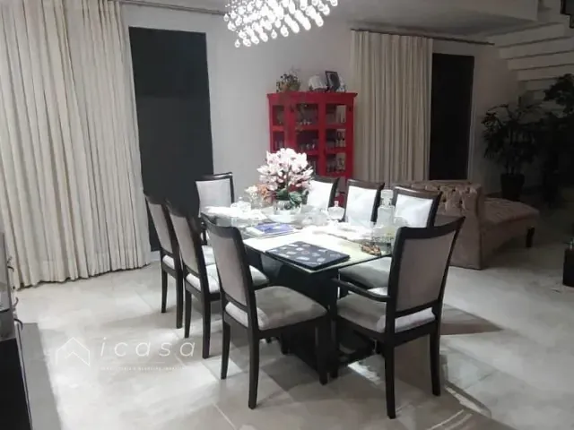 Casa com 450m² 3 quartos e 6 banheiros, à venda, no bairro Jardim do Golfe em São José dos Campos