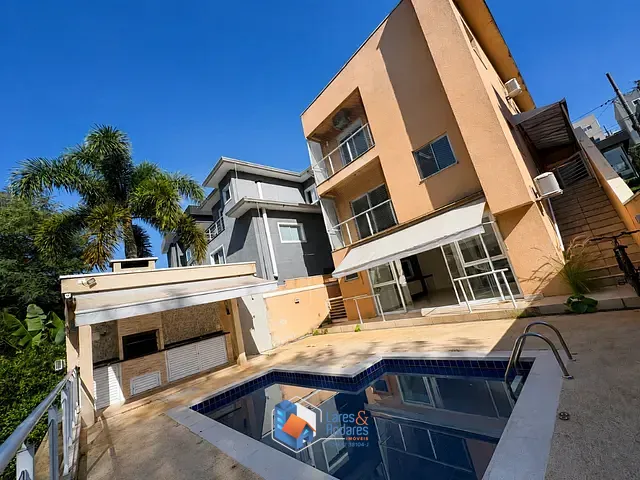 Casa com 280m² 4 quartos e 5 banheiros, à venda, no bairro Suru em Santana De Parnaíba