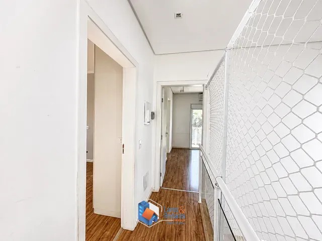 Casa com 280m² 4 quartos e 5 banheiros, à venda, no bairro Suru em Santana De Parnaíba