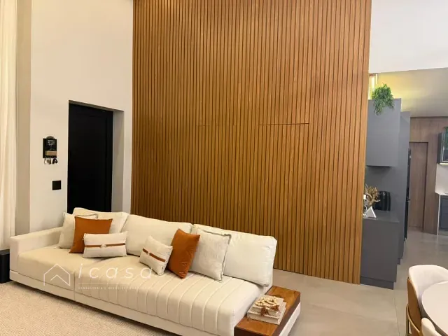 Casa com 459m² 3 quartos e 4 banheiros, à venda, no bairro Urbanova em São José dos Campos