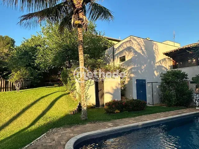 Casa com 1925m² 3 quartos e 6 banheiros, à venda, no bairro Pinheiro em Valinhos