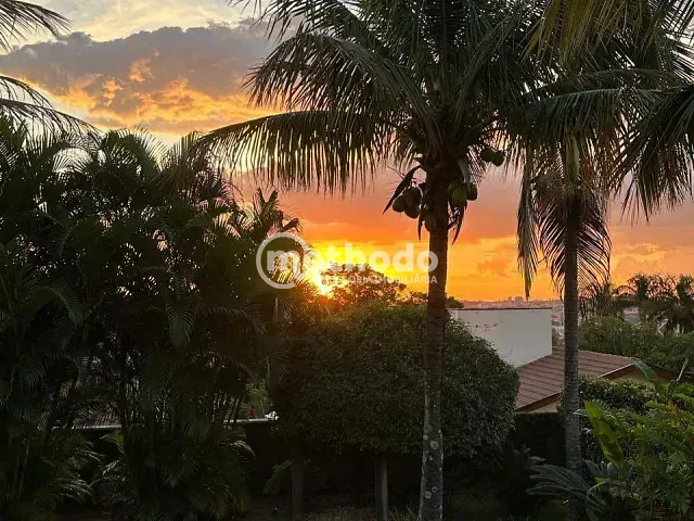 Casa com 1925m² 3 quartos e 6 banheiros, à venda, no bairro Pinheiro em Valinhos