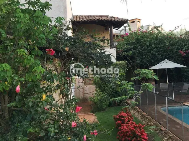 Casa com 1925m² 3 quartos e 6 banheiros, à venda, no bairro Pinheiro em Valinhos
