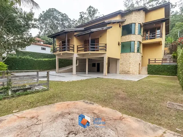 Casa com 1025m² 4 quartos e 6 banheiros, à venda, no bairro Jardim do Golf I em Jandira