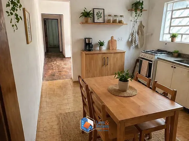Casa com 250m² 2 quartos e 2 banheiros, à venda, no bairro Jardim Cotia em Cotia