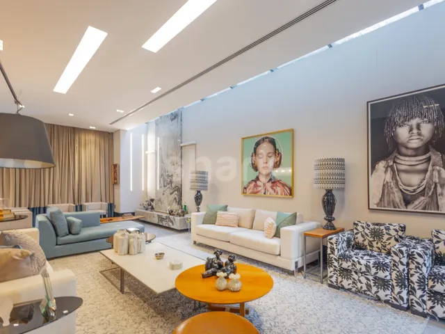 Casa com 517m² 5 quartos e 8 banheiros, à venda, no bairro Tamboré em Santana de Parnaíba