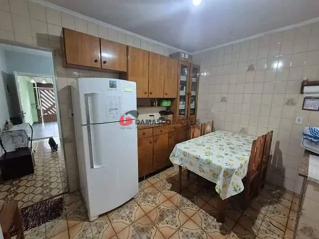 Casa 2 quartos e 1 banheiro, à venda, no bairro Parque Capuava em Santo André