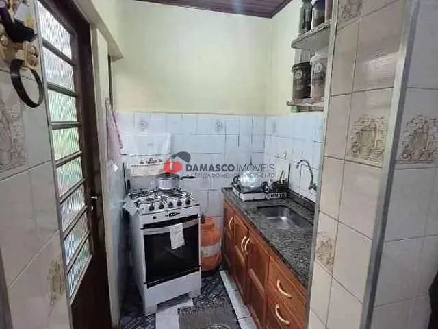 Casa 2 quartos e 1 banheiro, à venda, no bairro Parque Capuava em Santo André