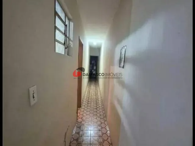 Casa 2 quartos e 1 banheiro, à venda, no bairro Parque Capuava em Santo André