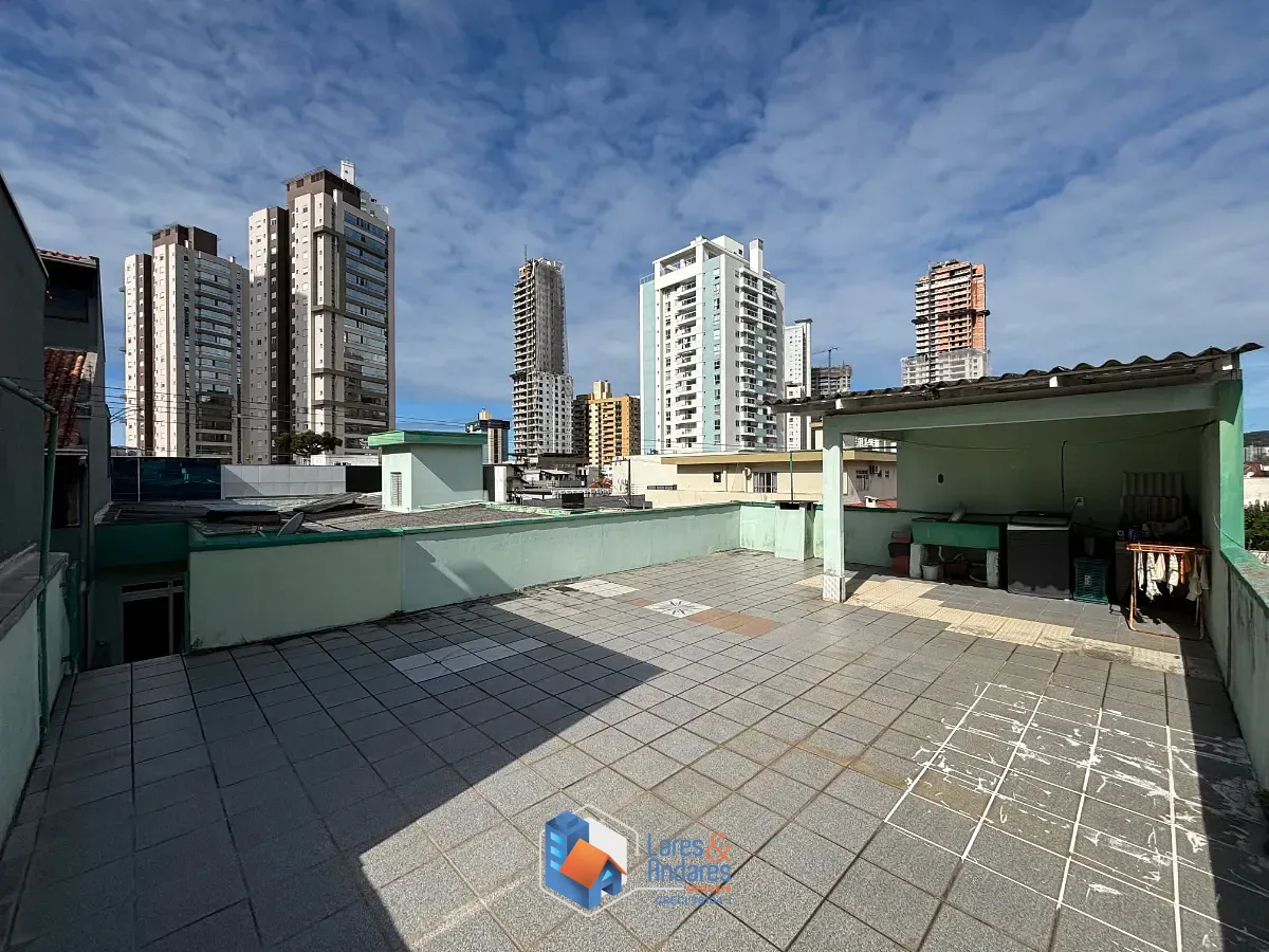 Casa, 6 quartos, 435 m² - Foto 9