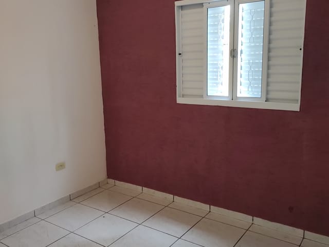 Casa com 204m² 3 quartos e 1 banheiro, à venda, no bairro Morada dos Nobres em Taubaté