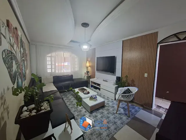 Casa com 125m² 3 quartos e 3 banheiros, à venda, no bairro Parque Miguel Mirizola em Cotia