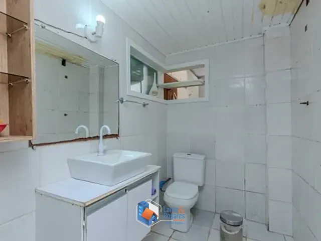 Casa com 300m² 5 quartos e 4 banheiros, à venda, no bairro Centro em Balneário Camboriú