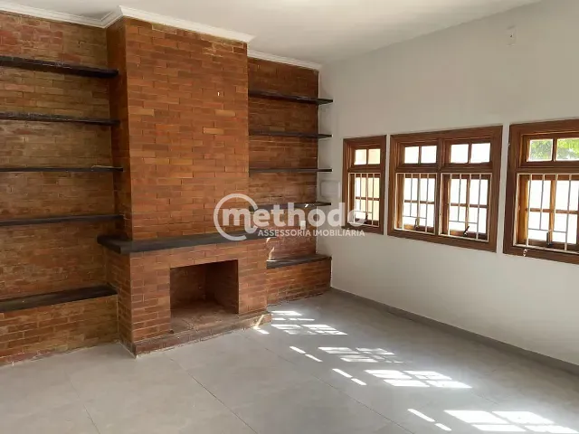 Casa com 330m² 4 quartos e 3 banheiros, para alugar, no bairro Cambuí em Campinas