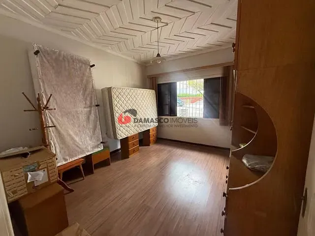 Casa 1 quarto e 1 banheiro, à venda, no bairro Olímpico em São Caetano do Sul