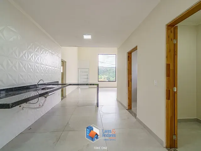 Casa com 380m² 3 quartos e 2 banheiros, à venda, no bairro Loteamento Residencial Rio das Flores em Itatiba