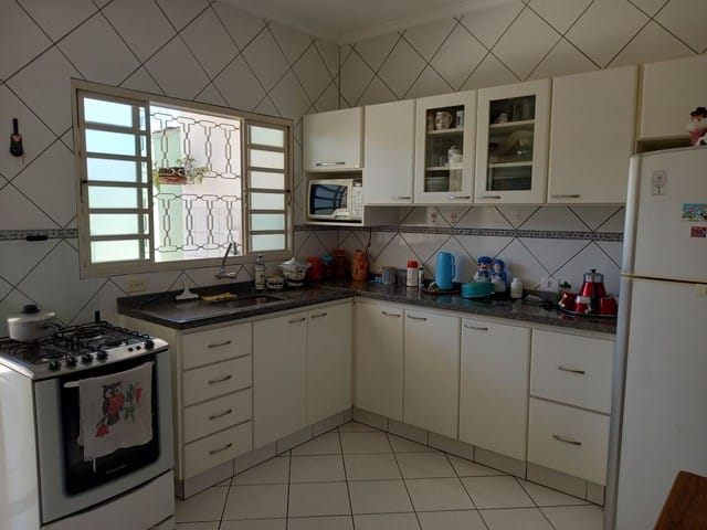 Casa com 263m² 2 quartos e 3 banheiros, à venda, no bairro Benvirá em Tremembé