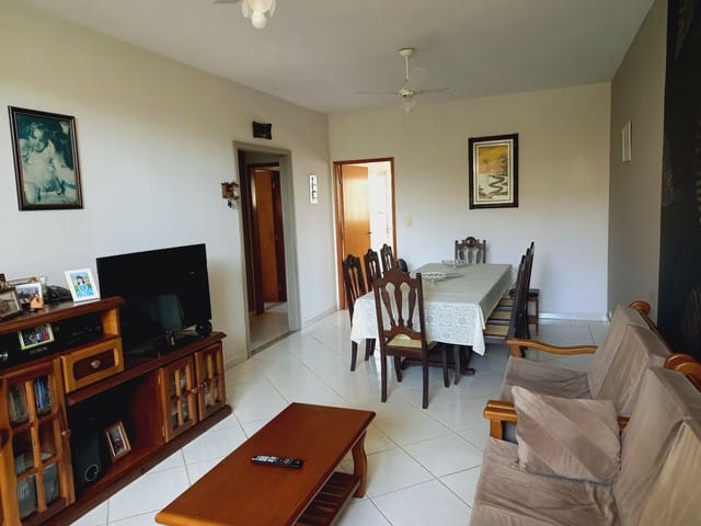Casa com 263m² 2 quartos e 3 banheiros, à venda, no bairro Benvirá em Tremembé