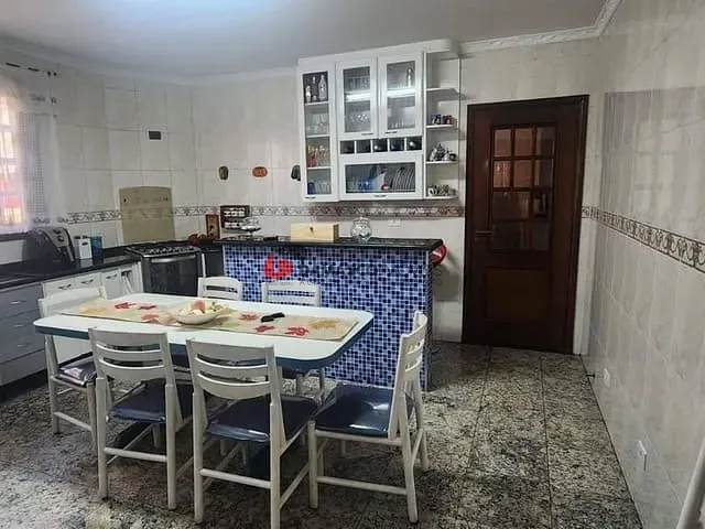 Casa com 165m² 3 quartos e 3 banheiros, à venda, no bairro Chácara Mafalda em São Paulo
