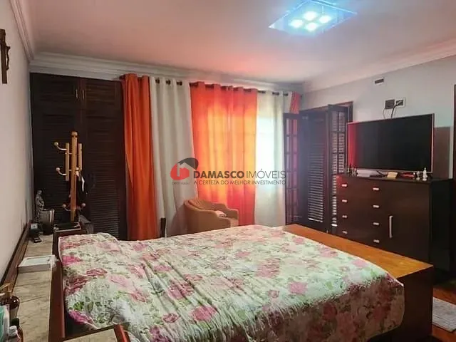 Casa com 165m² 3 quartos e 3 banheiros, à venda, no bairro Chácara Mafalda em São Paulo