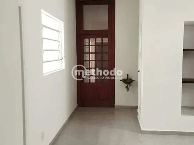 Casa com 330m² 6 quartos e 2 banheiros, para alugar, no bairro Cambuí em Campinas