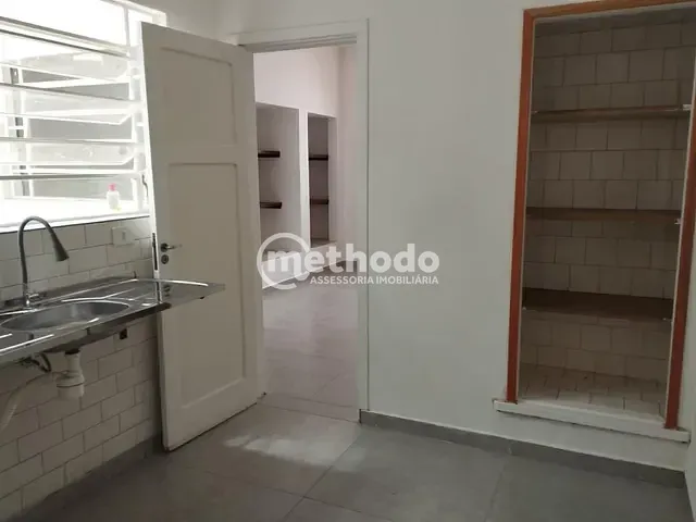 Casa com 330m² 6 quartos e 2 banheiros, para alugar, no bairro Cambuí em Campinas