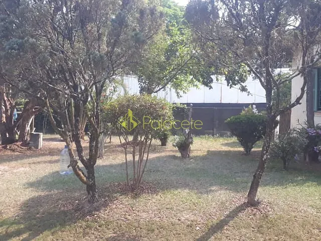 Casa com 620m² 3 quartos e 2 banheiros, à venda, no bairro Jardim da Luz em Taubaté
