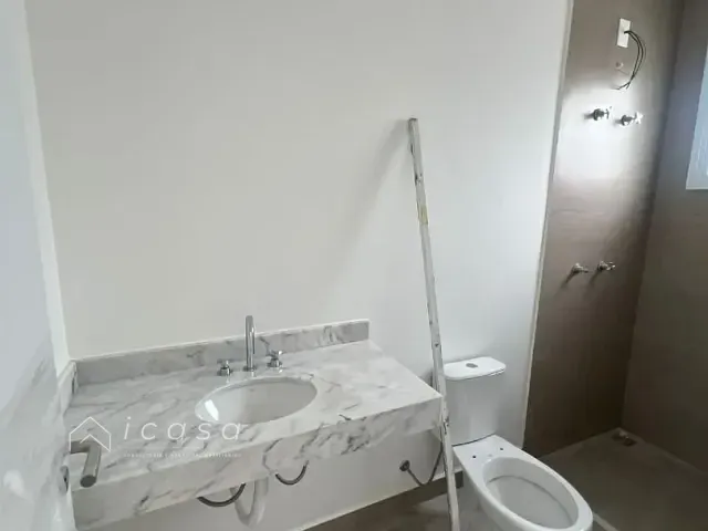 Casa com 255m² 3 quartos e 4 banheiros, à venda, no bairro Cigarras em São Sebastião