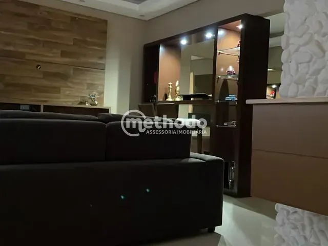Casa com 1000m² 3 quartos e 3 banheiros, à venda, no bairro Lopes em Valinhos