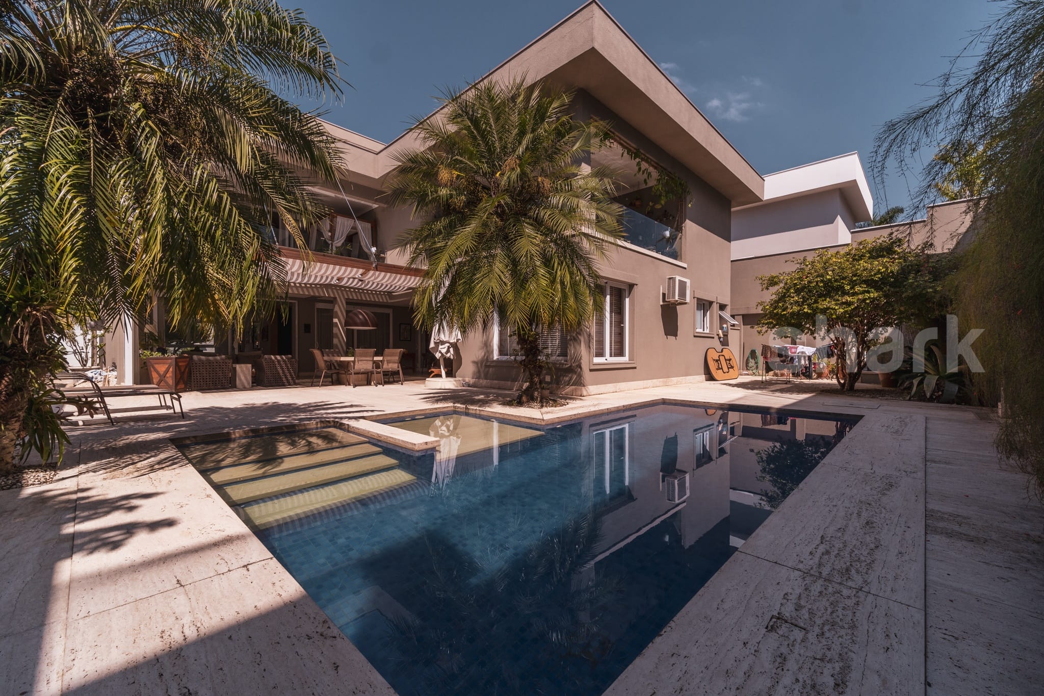 Casa em Tamboré — foto 1