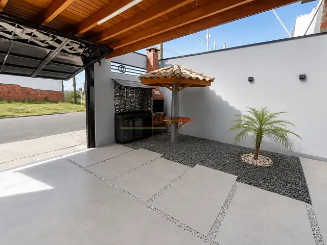 Casa com 150m² 3 quartos e 2 banheiros, para alugar, no bairro Parque Residencial Sabiás em Indaiatuba