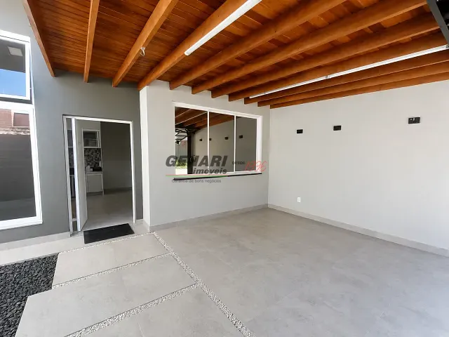 Casa com 150m² 3 quartos e 2 banheiros, para alugar, no bairro Parque Residencial Sabiás em Indaiatuba