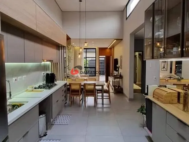 Casa com 220m² 3 quartos e 3 banheiros, à venda, no bairro Cerâmica em São Caetano do Sul