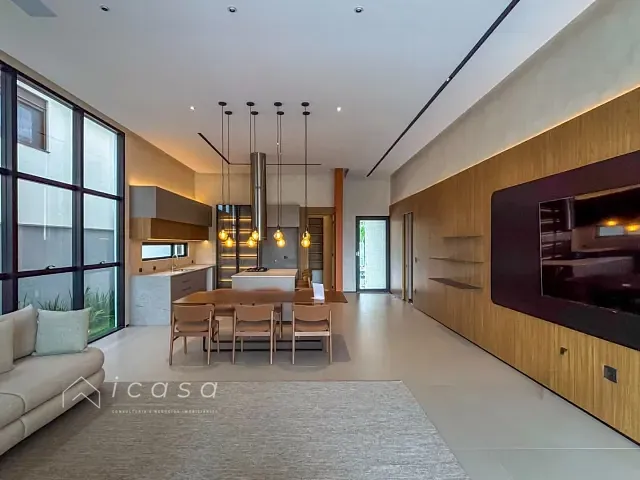 Casa com 480m² 4 quartos e 5 banheiros, à venda, no bairro Condomínio Residencial Montserrat em São José dos Campos
