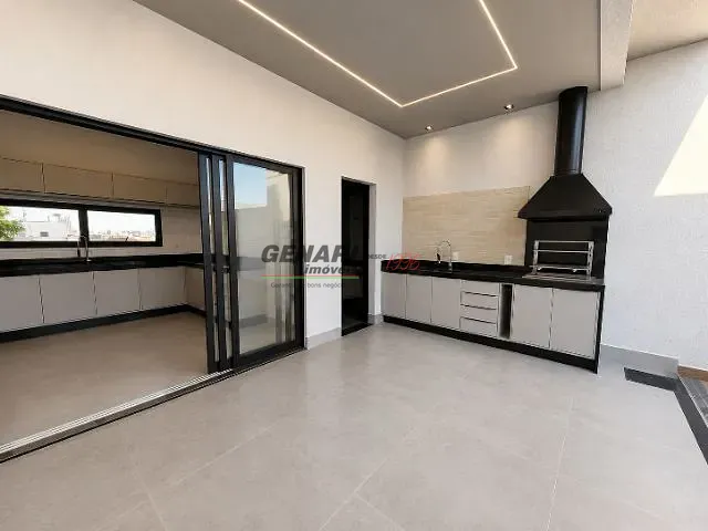 Casa com 300m² 3 quartos e 4 banheiros, à venda, no bairro Jardins Di Roma em Indaiatuba