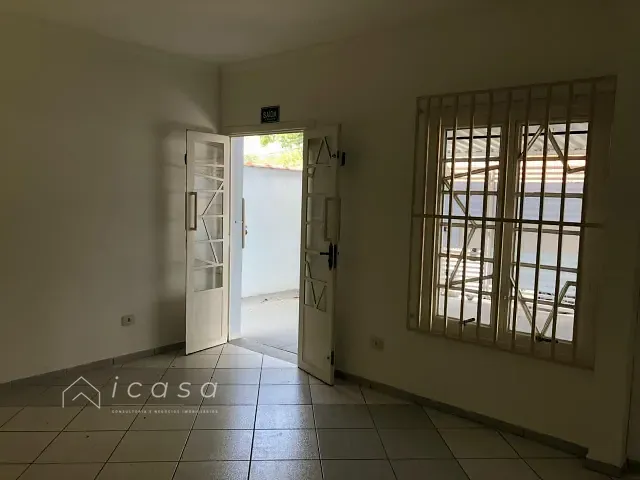 Casa com 300m² 2 quartos e 2 banheiros, à venda ou para alugar, no bairro Jardim América em São José dos Campos