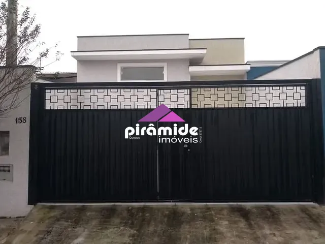 Casa com 175m² 3 quartos e 3 banheiros, à venda, no bairro Loteamento Villa Branca em Jacareí