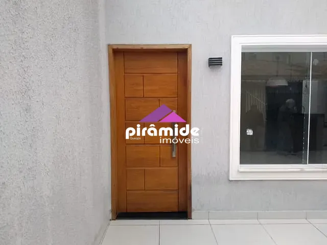 Casa com 175m² 3 quartos e 3 banheiros, à venda, no bairro Loteamento Villa Branca em Jacareí
