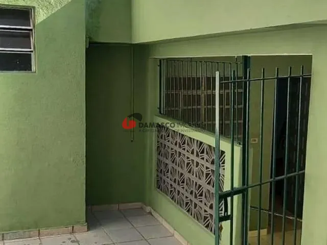Casa com 222m² 3 quartos e 2 banheiros, à venda, no bairro Vila Palmares em Santo André
