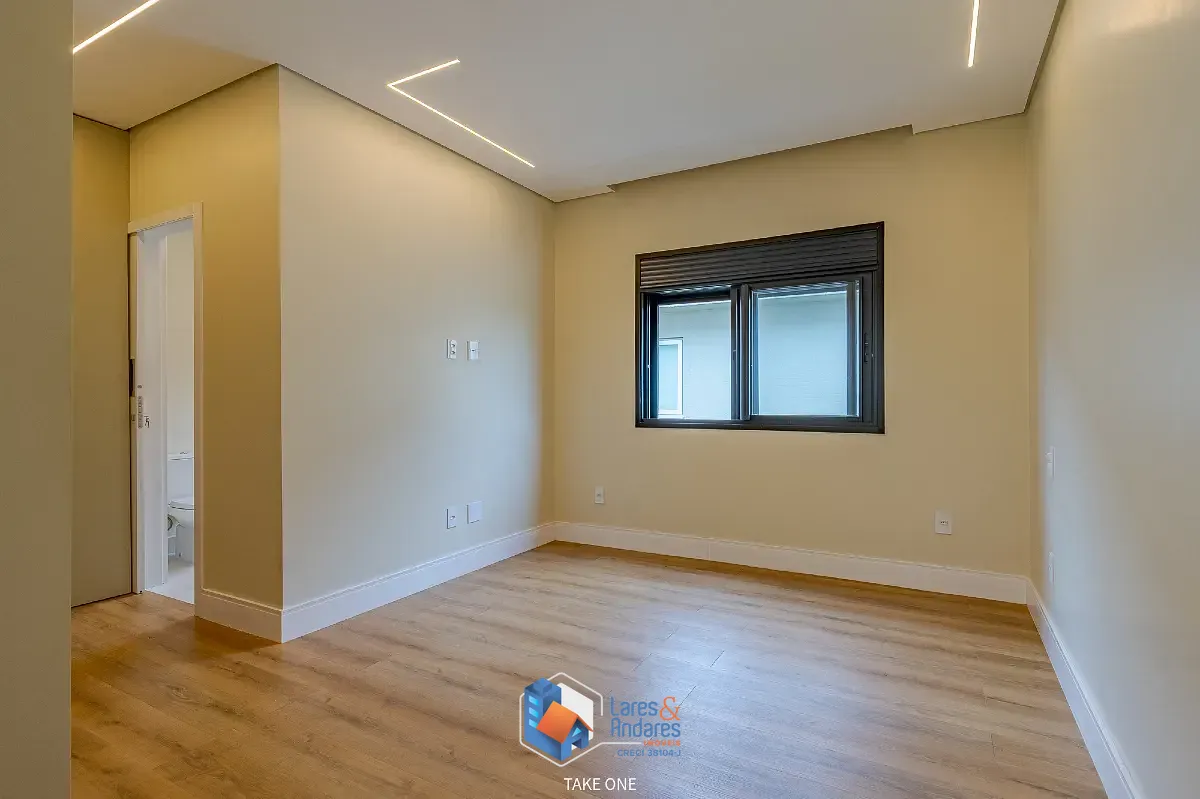 Casa, 3 quartos, 230 m² - Foto 38