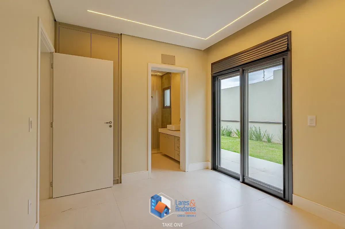 Casa, 3 quartos, 230 m² - Foto 24