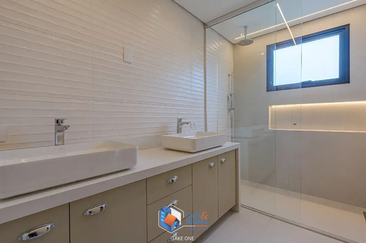 Casa, 3 quartos, 230 m² - Foto 34