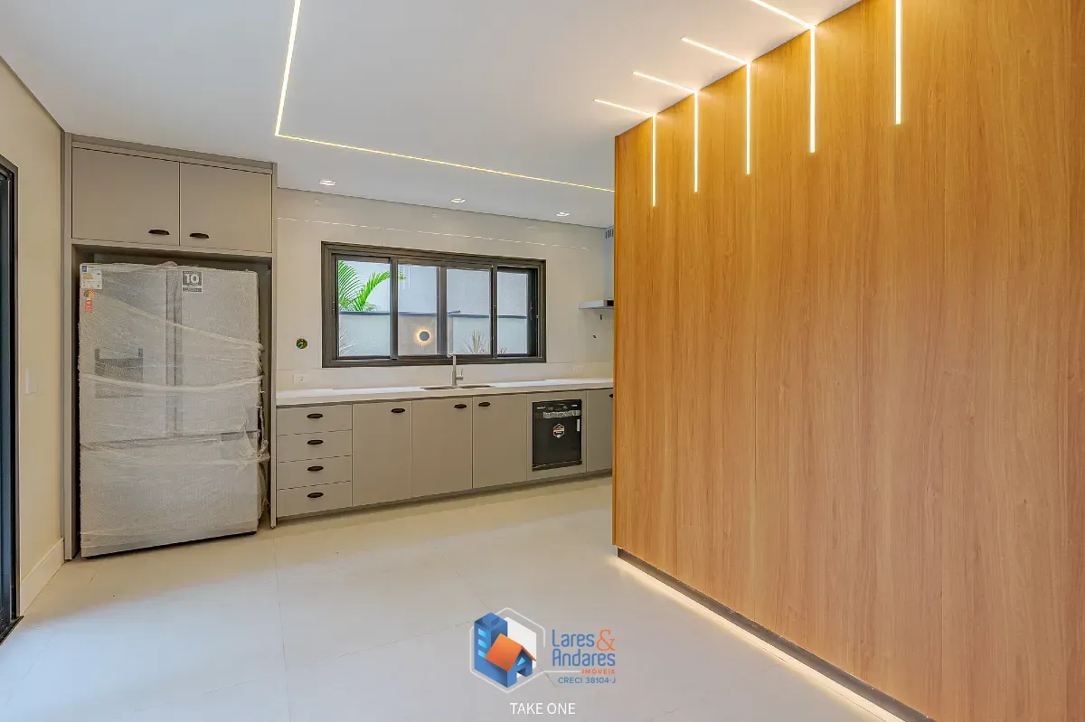Casa, 3 quartos, 230 m² - Foto 13