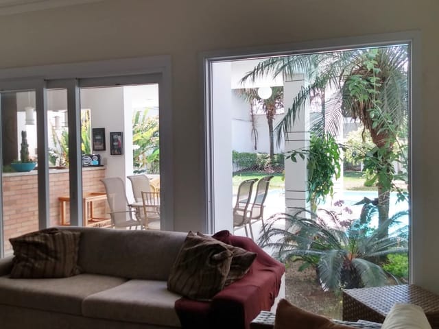 Casa com 428m² 4 quartos e 3 banheiros, à venda, no bairro Jardim Independência em Taubaté