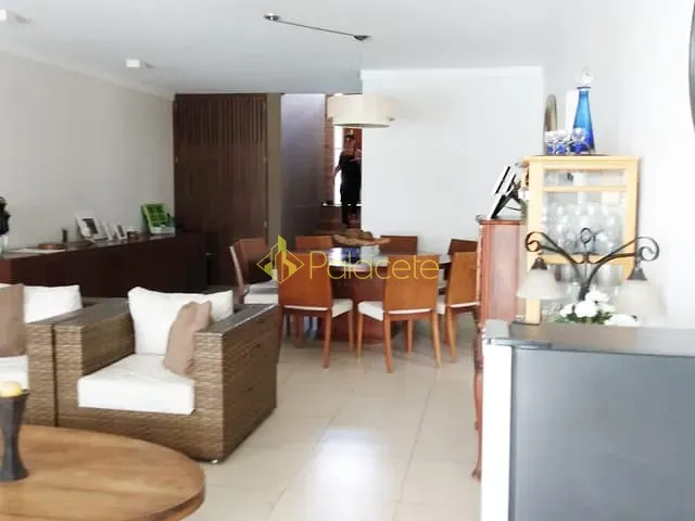 Casa com 428m² 4 quartos e 3 banheiros, à venda, no bairro Jardim Independência em Taubaté