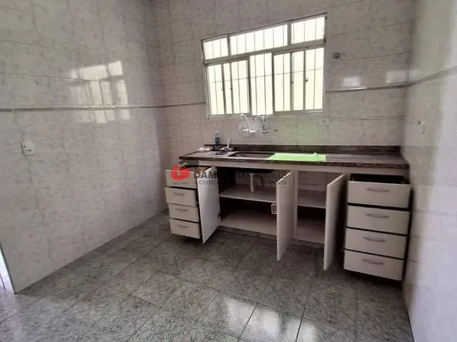 Casa 3 quartos e 2 banheiros, à venda, no bairro Olímpico em São Caetano do Sul